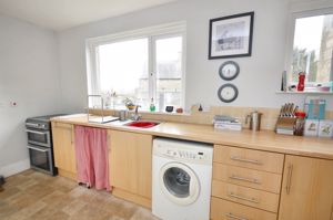 Kitchen- click for photo gallery